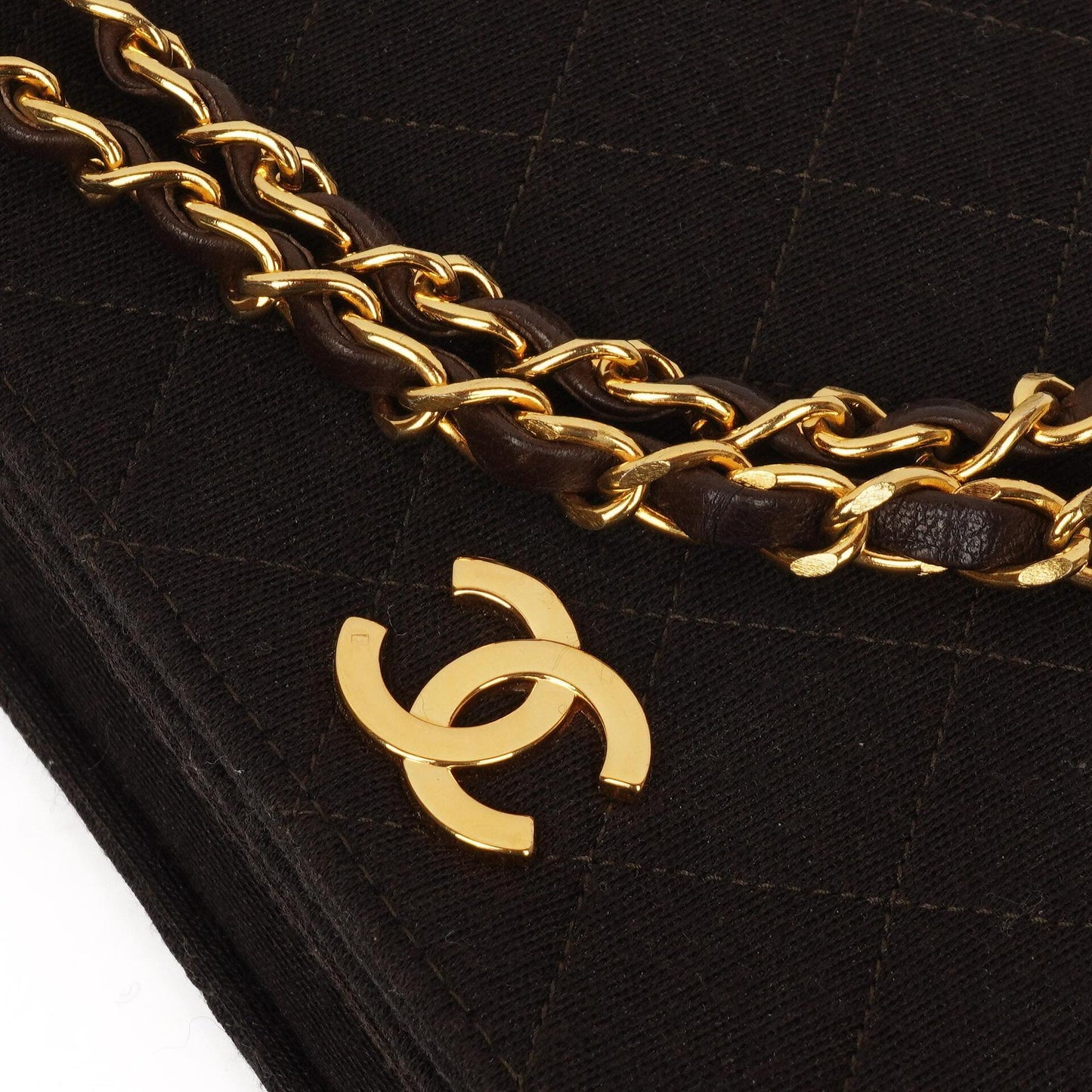 Chanel Classic Braune gesteppte Jersey Full Flap Tasche mit 24K Goldplattierten Beschlägen