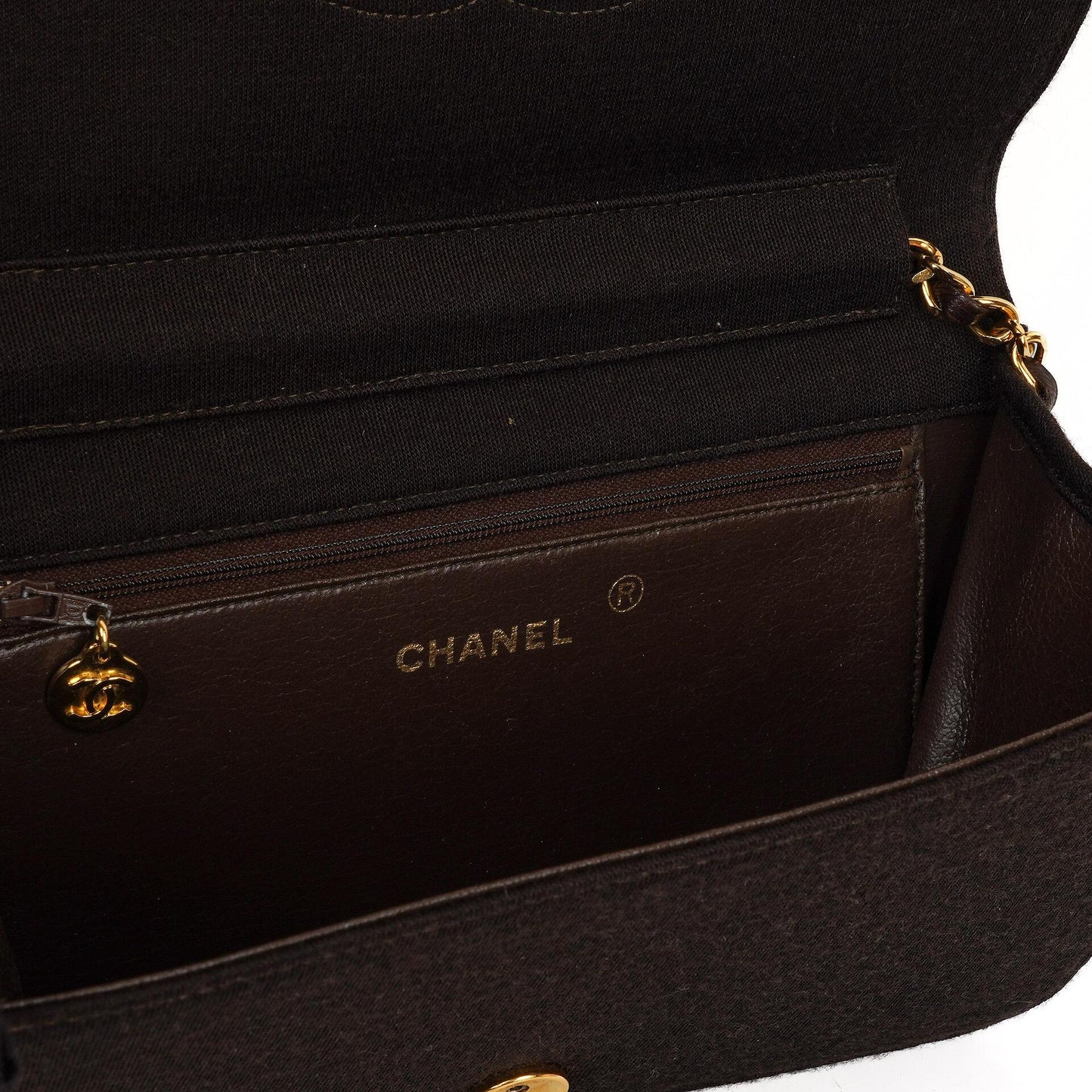 Chanel Classic Braune gesteppte Jersey Full Flap Tasche mit 24K Goldplattierten Beschlägen