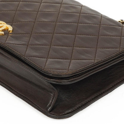 Chanel Classic Braune gesteppte Lammleder Full Flap Tasche mit Goldfarbenen Beschlägen