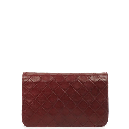 Chanel Classic Full Flap Bag, Burgunder gestepptes Lammleder, 24K Goldplattierte Hardware