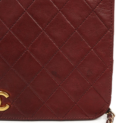 Chanel Classic Full Flap Bag, Burgunder gestepptes Lammleder, 24K Goldplattierte Hardware