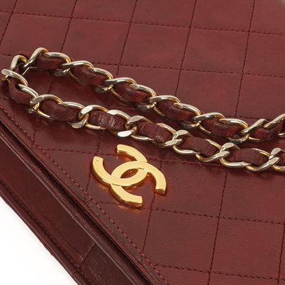 Chanel Classic Full Flap Bag, Burgunder gestepptes Lammleder, 24K Goldplattierte Hardware
