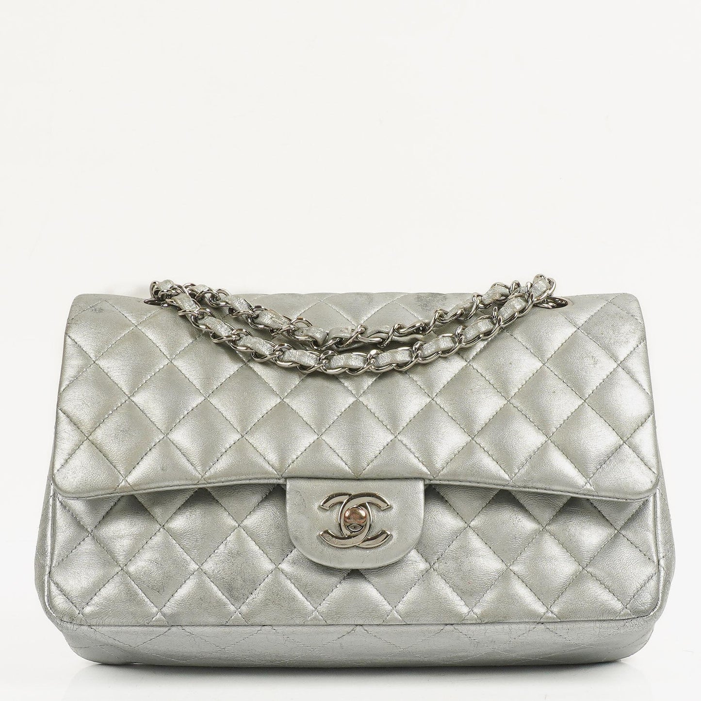 Chanel Classic Double Flap Tasche Metallic Silber Stepp-Lammleder mit silberfarbenen Beschlägen