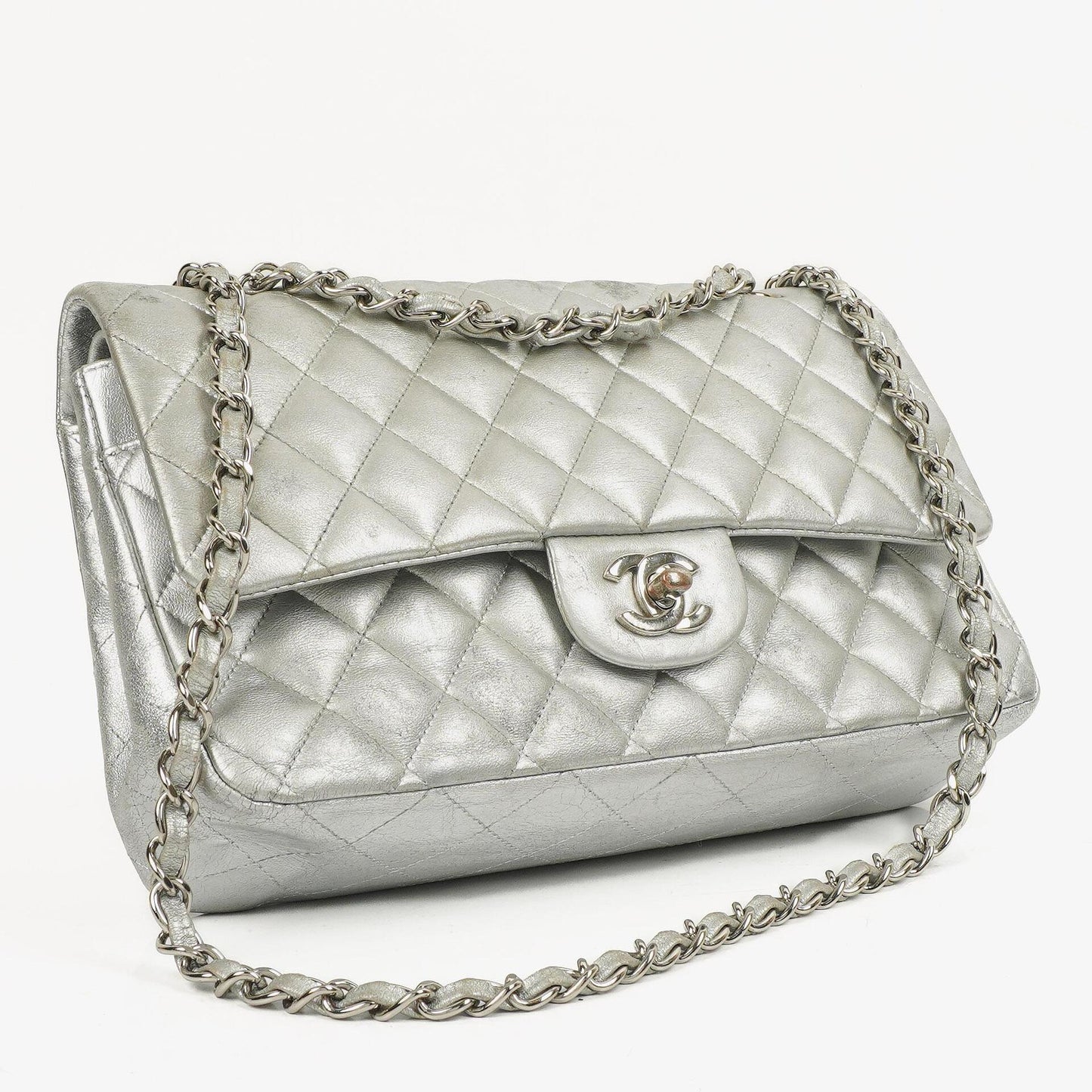 Chanel Classic Double Flap Tasche Metallic Silber Stepp-Lammleder mit silberfarbenen Beschlägen