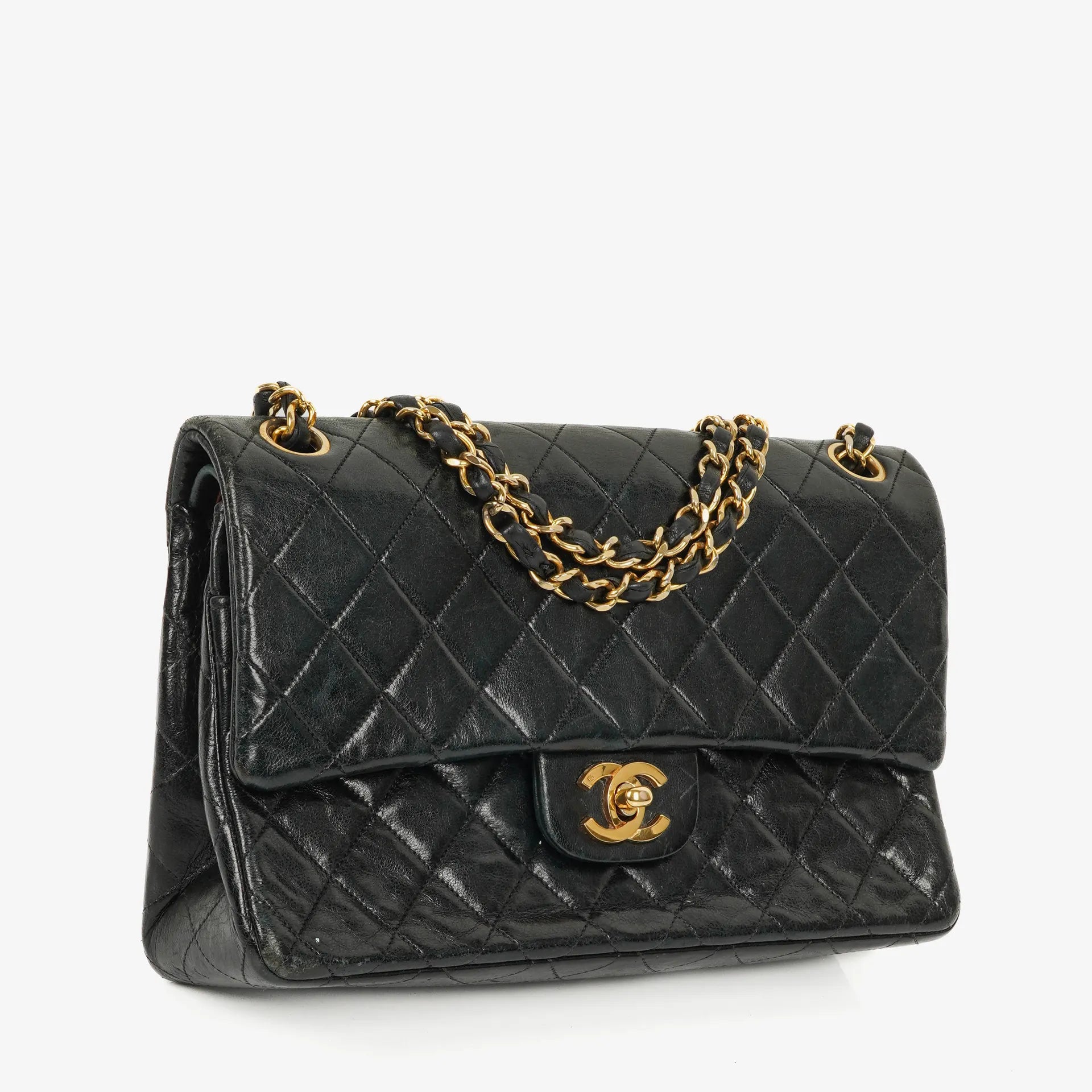 Chanel Classic Double Flap Tasche aus gestepptem Lammleder mit 24K vergoldeten Beschlägen
