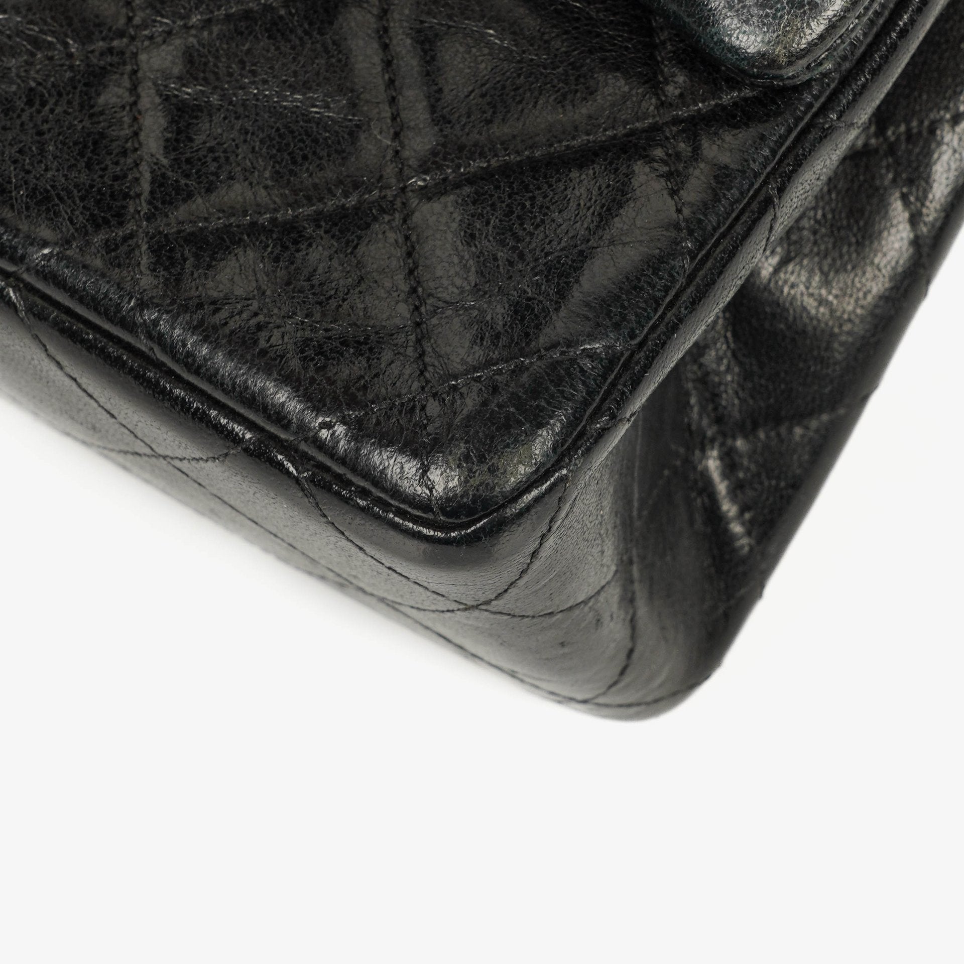 Chanel Classic Double Flap Tasche aus gestepptem Lammleder mit 24K vergoldeten Beschlägen