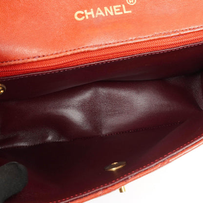 Chanel Classic Envelope Flap Bag Gequiltetes Lammleder Rot mit 24K Vergoldeter Hardware
