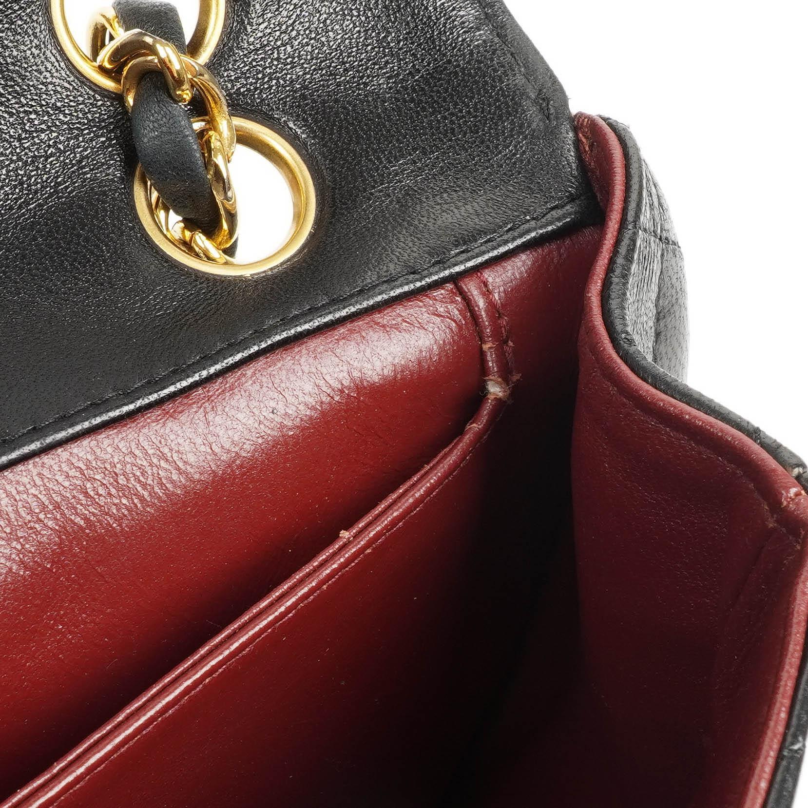 Chanel Classic Flap Bag Lammleder 24k goldplattierte Hardware