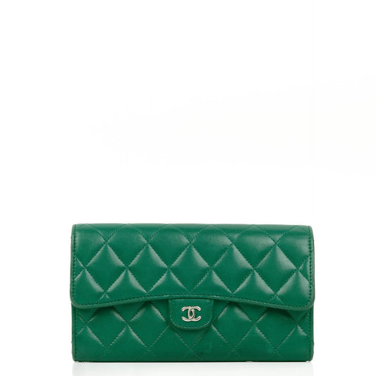 Chanel Classic Flap Lange Geldbörse, Grün gestepptes Leder