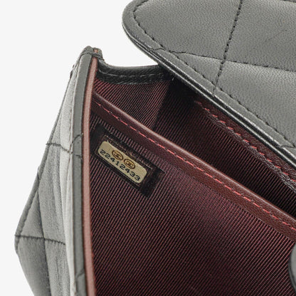 Chanel Classic Flap Geldbörse Schwarz Lammleder Steppung