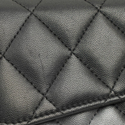 Chanel Classic Flap Geldbörse Schwarz Lammleder Steppung