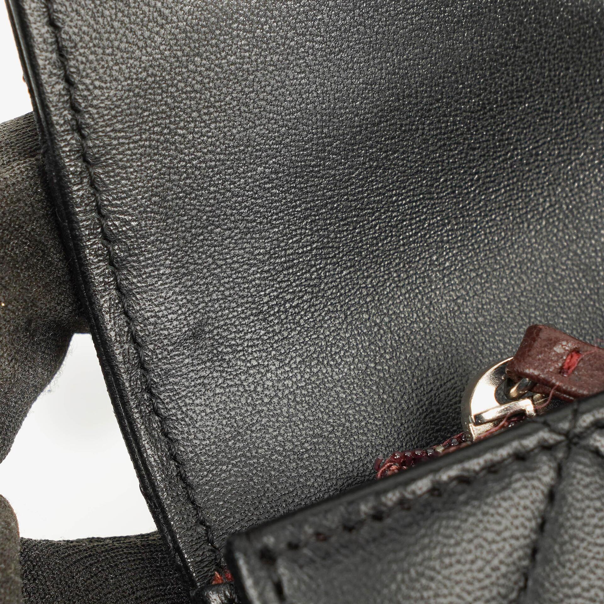 Chanel Classic Flap Geldbörse Schwarz Lammleder Steppung