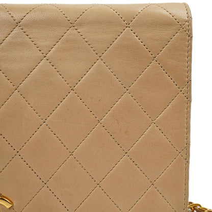 Chanel Classic Vollklapptasche Beige Gequiltetes Lammleder 24K Goldbeschichtetes Hardware