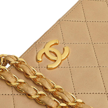 Chanel Classic Vollklapptasche Beige Gequiltetes Lammleder 24K Goldbeschichtetes Hardware