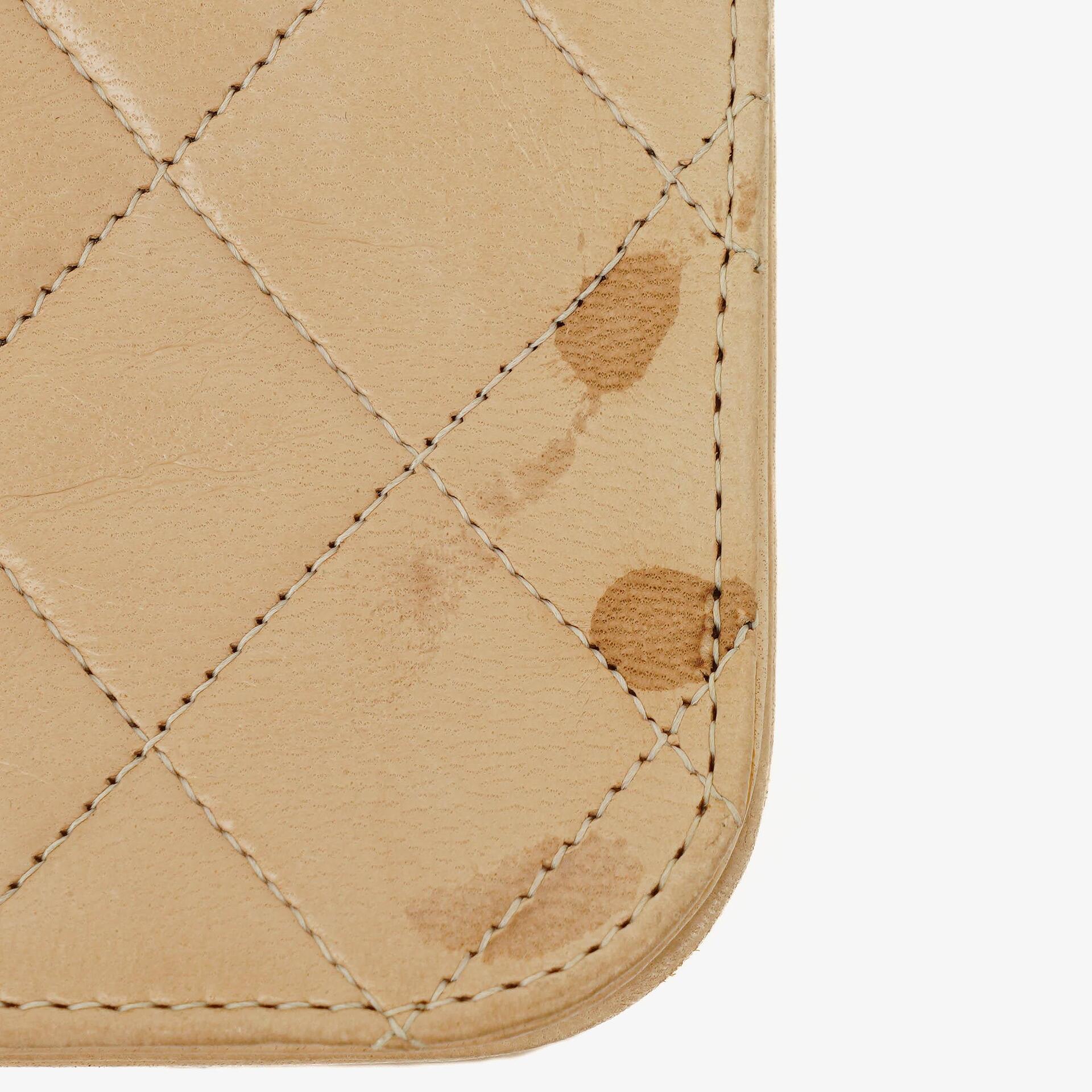 Chanel Classic Full Flap Tasche aus beigem gestepptem Lammleder mit 24K vergoldeter Hardware