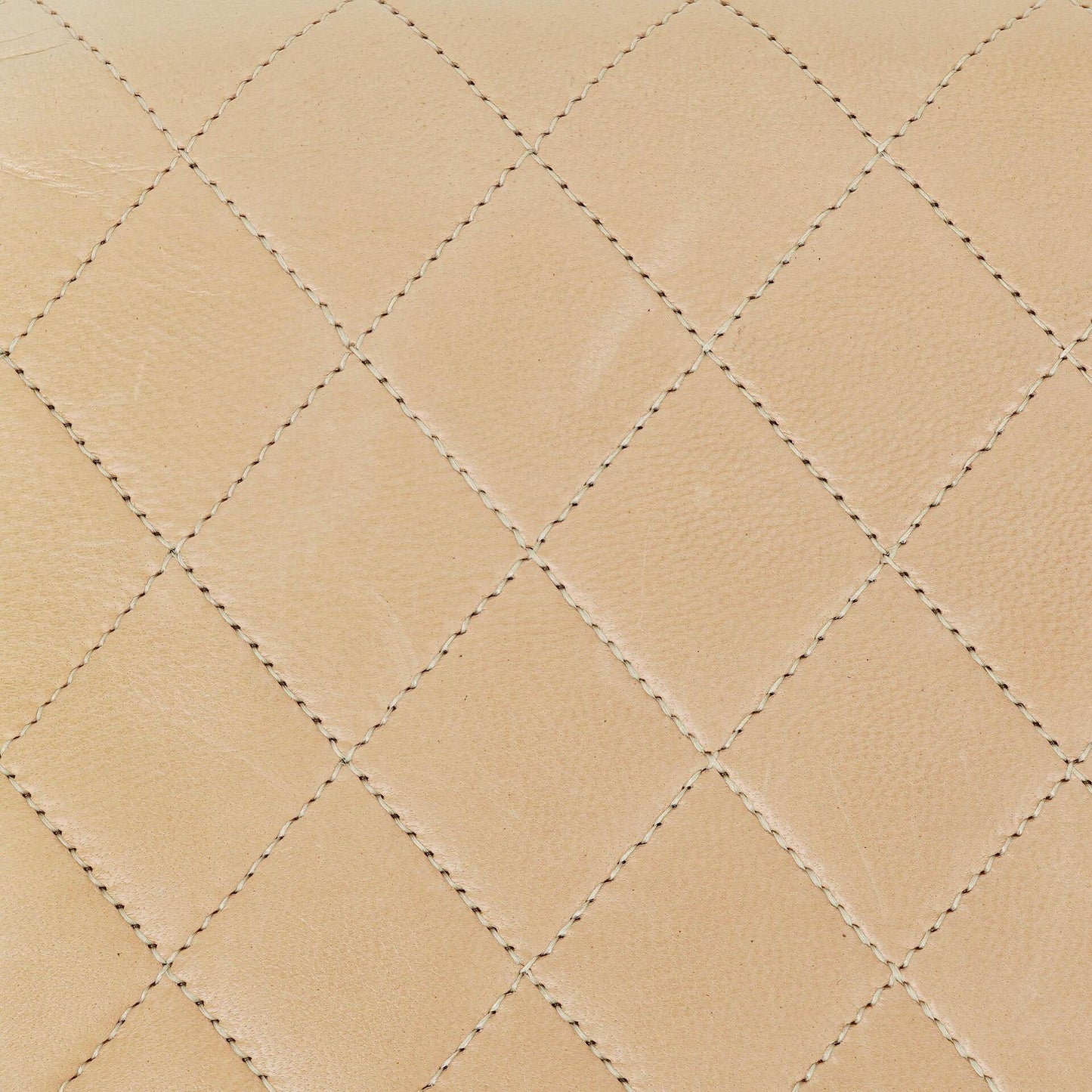 Chanel Classic Full Flap Tasche aus beigem gestepptem Lammleder mit 24K vergoldeter Hardware
