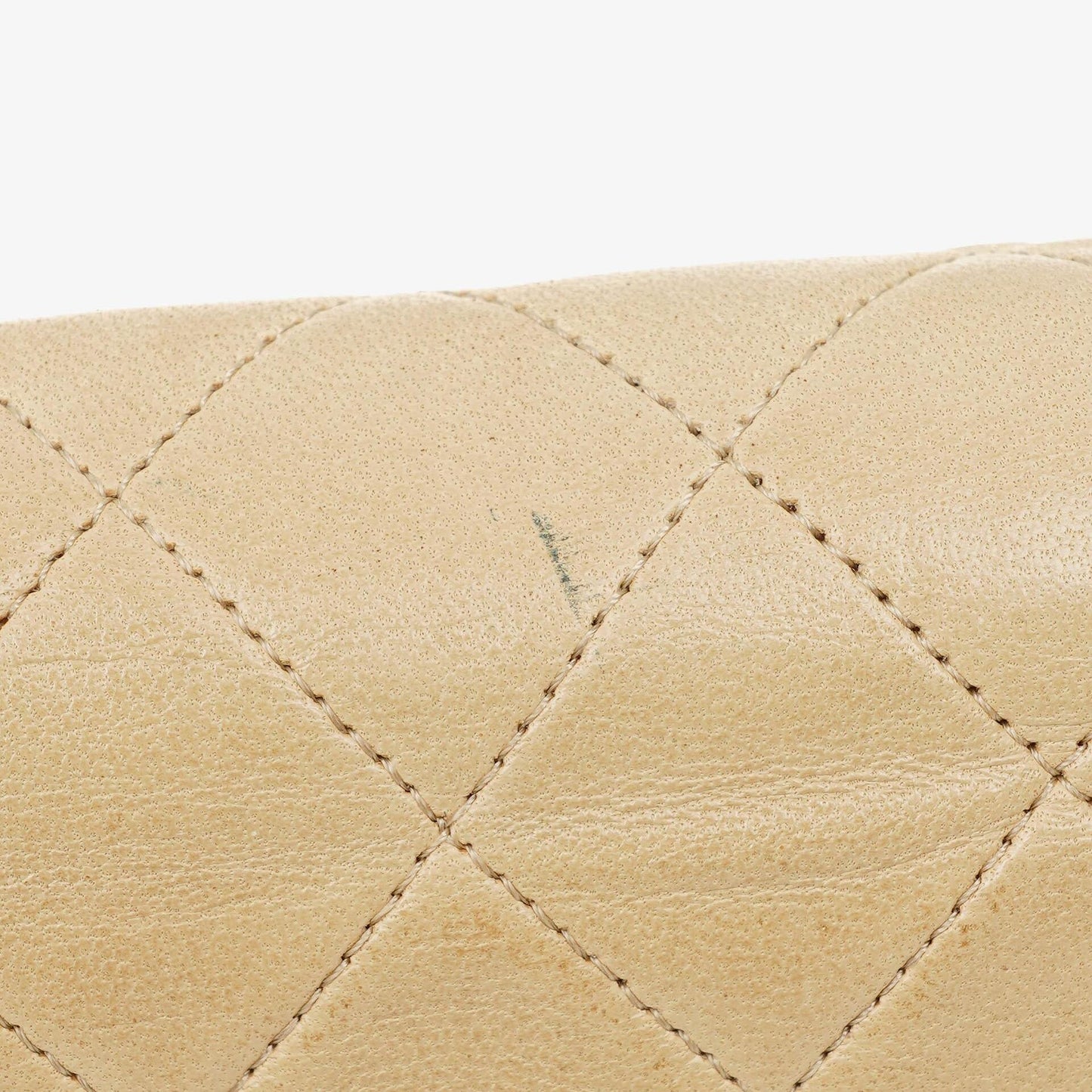 Chanel Classic Full Flap Tasche aus beigem gestepptem Lammleder mit 24K vergoldeter Hardware