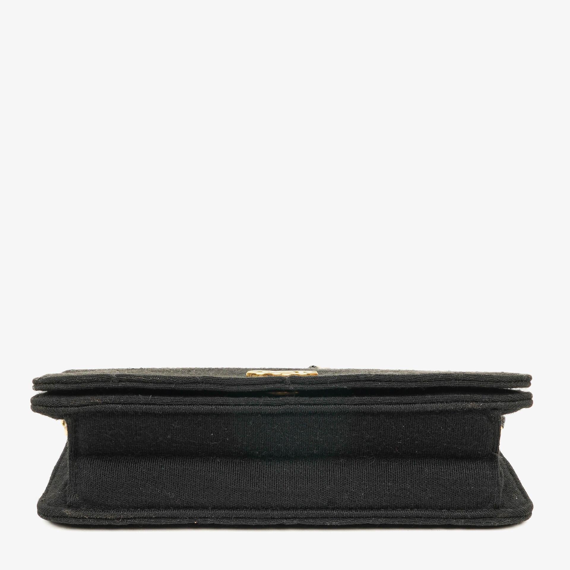 Chanel Klassische Full Flap Tasche Schwarz Gepolsterter Jersey und Leder 24K Vergoldete Beschläge
