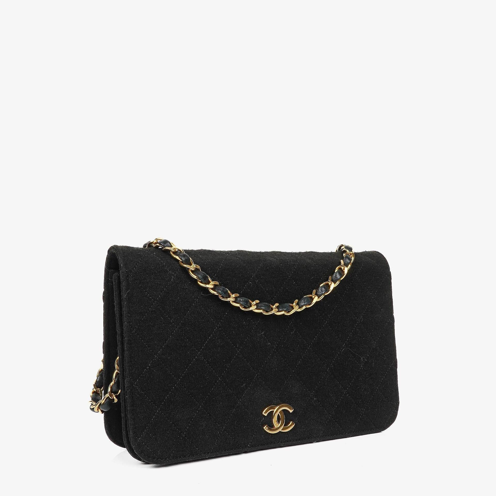 Chanel Classic Full Flap Tasche aus schwarzem gestepptem Jersey und Leder mit 24K vergoldeten Beschlägen