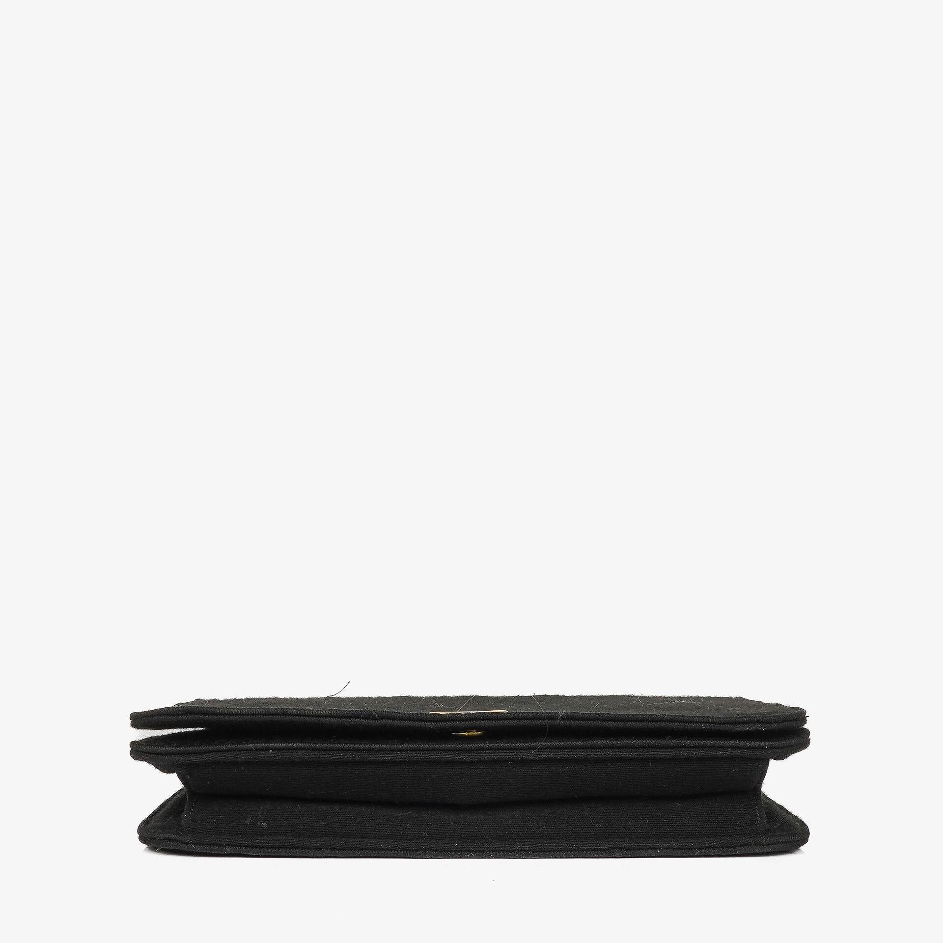 Chanel Classic Full Flap Tasche aus schwarzem gestepptem Jersey und Leder mit 24K vergoldeten Beschlägen