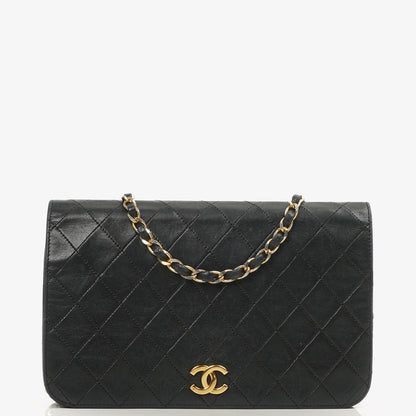 Chanel Classic Vollklapptasche Schwarz Gequiltetes Lammleder 24K Goldbeschichtetes Hardware