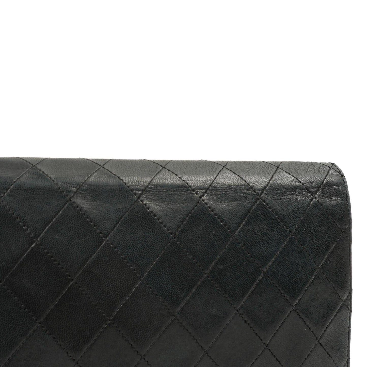 Chanel Classic Vollklapptasche Schwarz Gequiltetes Lammleder 24K Goldbeschichtetes Hardware
