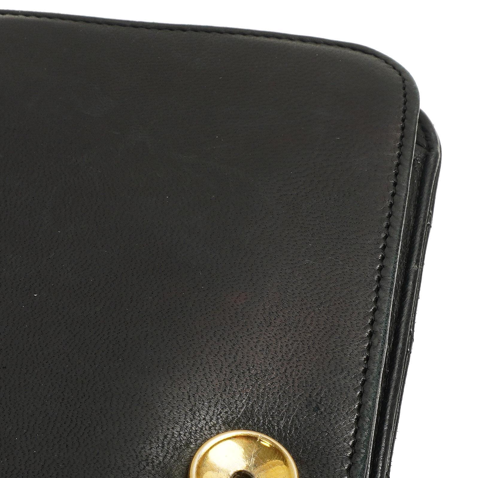 Chanel Classic Vollklapptasche Schwarz Gequiltetes Lammleder 24K Goldbeschichtetes Hardware