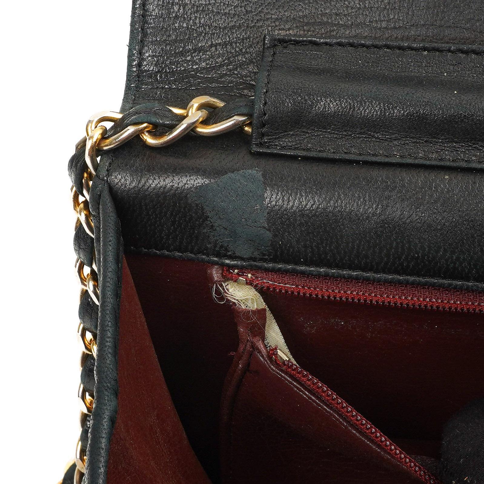 Chanel Classic Vollklapptasche Schwarz Gequiltetes Lammleder 24K Goldbeschichtetes Hardware