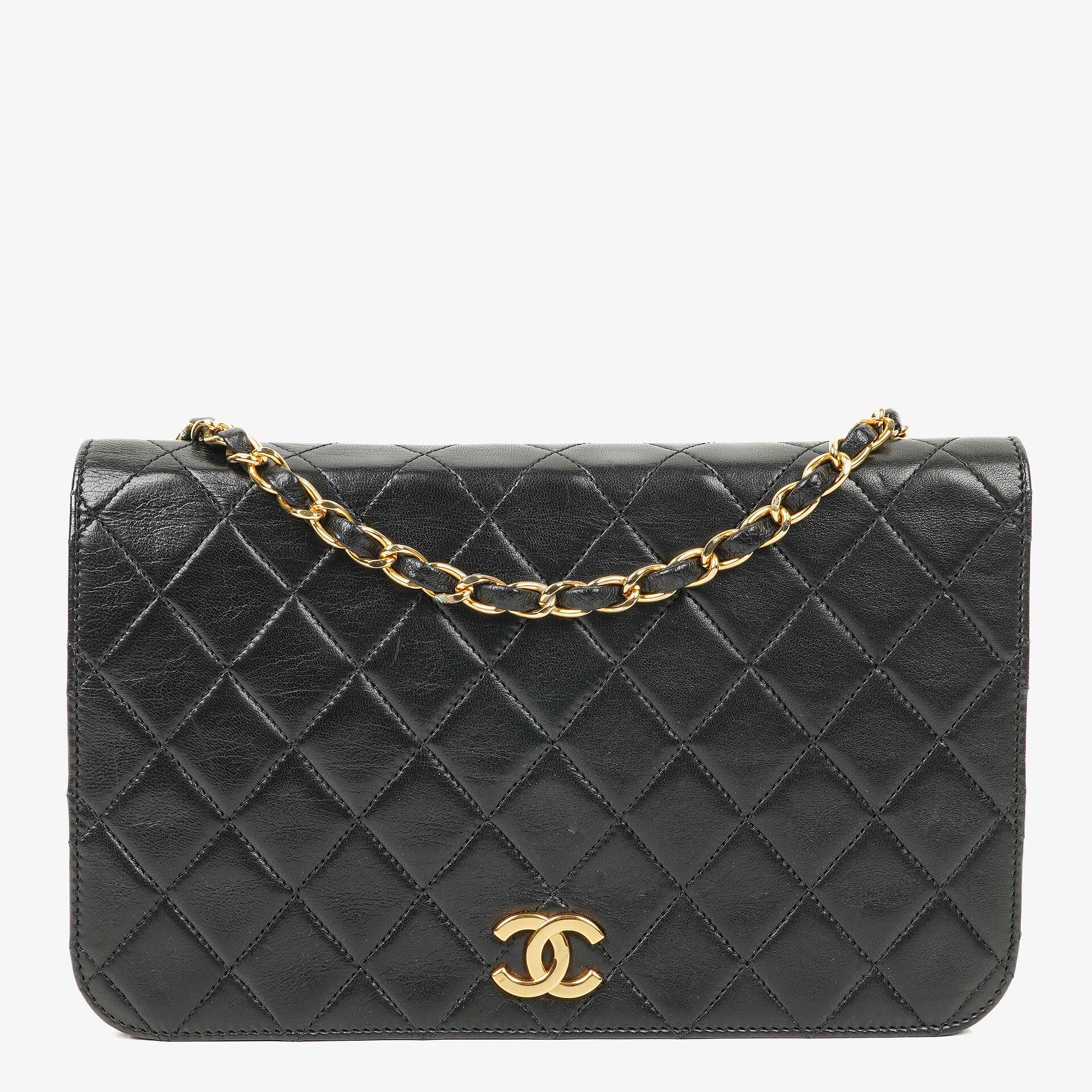 Chanel Classic Full Flap Tasche aus schwarzem gestepptem Lammleder mit 24K vergoldeter Hardware