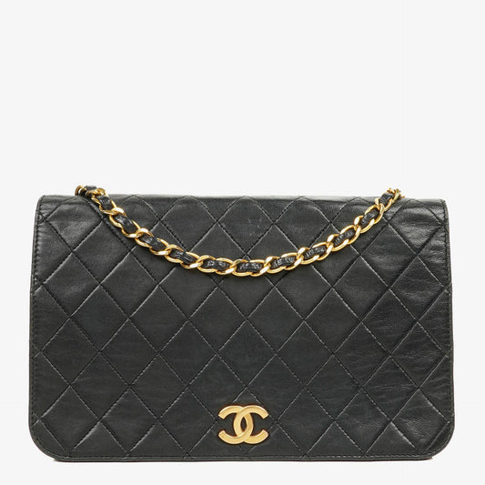 Chanel Classic Full Flap Tasche aus schwarzem gestepptem Lammleder mit 24K vergoldeter Hardware