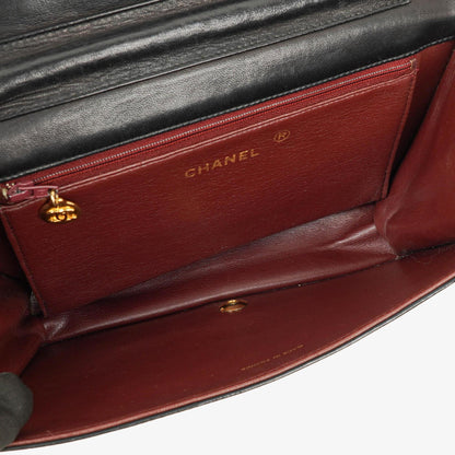 Chanel Classic Full Flap Tasche aus schwarzem gestepptem Lammleder mit 24K vergoldeter Hardware