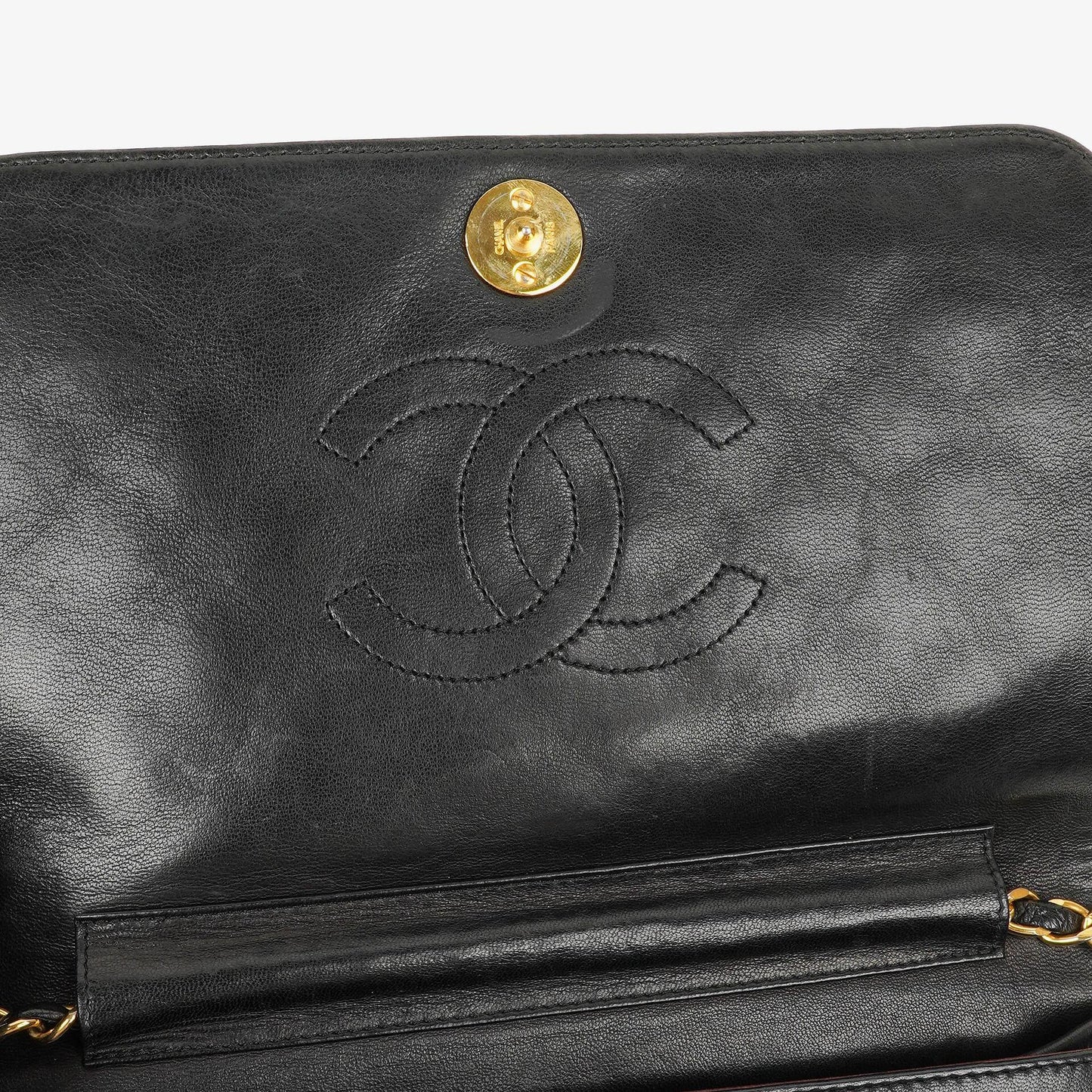 Chanel Classic Full Flap Tasche aus schwarzem gestepptem Lammleder mit 24K vergoldeter Hardware