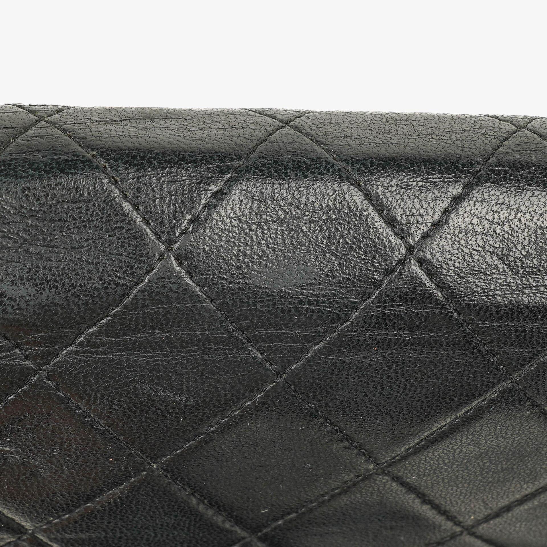 Chanel Classic Full Flap Tasche aus schwarzem gestepptem Lammleder mit 24K vergoldeter Hardware