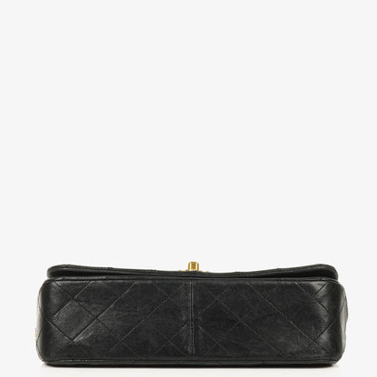 Chanel Classic Full Flap Tasche aus schwarzem gestepptem Lammleder mit 24K vergoldeten Beschlägen