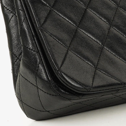 Chanel Classic Full Flap Tasche aus schwarzem gestepptem Lammleder mit 24K vergoldeten Beschlägen