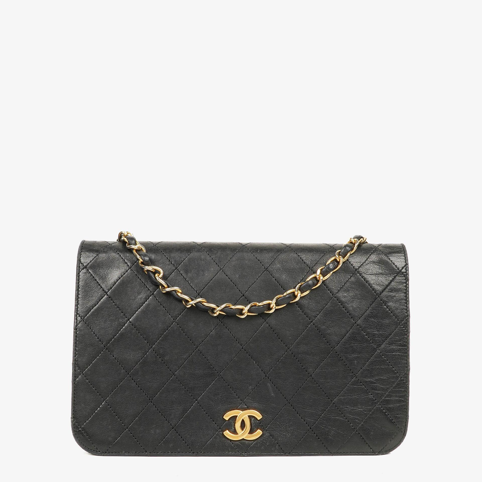 Chanel Classic Full Flap Tasche aus schwarzem gestepptem Lammleder mit 24K vergoldeten Beschlägen