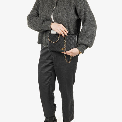 Chanel Classic Full Flap Tasche aus schwarzem gestepptem Lammleder mit 24K vergoldeten Beschlägen