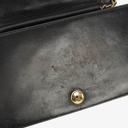 Chanel Classic Full Flap Tasche aus schwarzem gestepptem Lammleder mit 24K vergoldeten Beschlägen