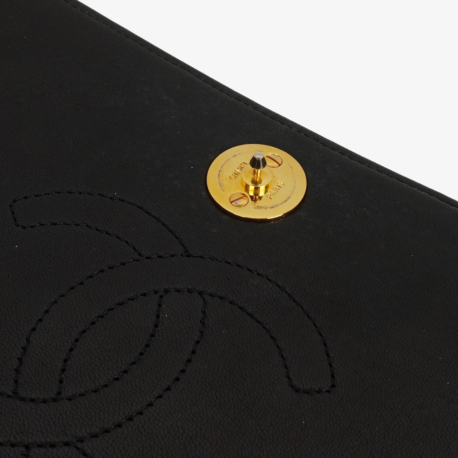 Chanel Classic Full Flap Tasche aus schwarzem gestepptem Lammleder mit 24K vergoldeter Hardware