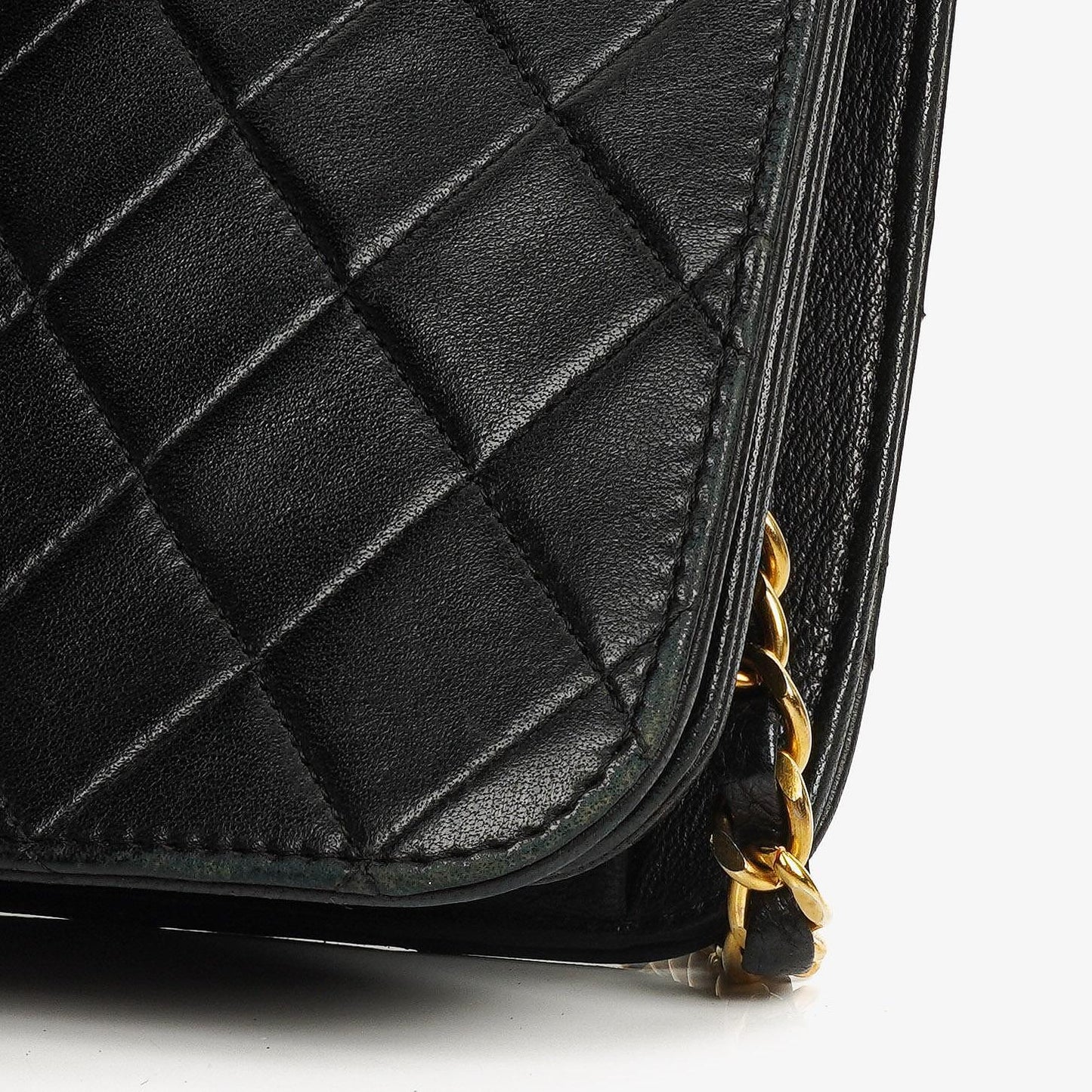 Chanel Classic Full Flap Tasche aus schwarzem gestepptem Lammleder mit 24K vergoldeter Hardware