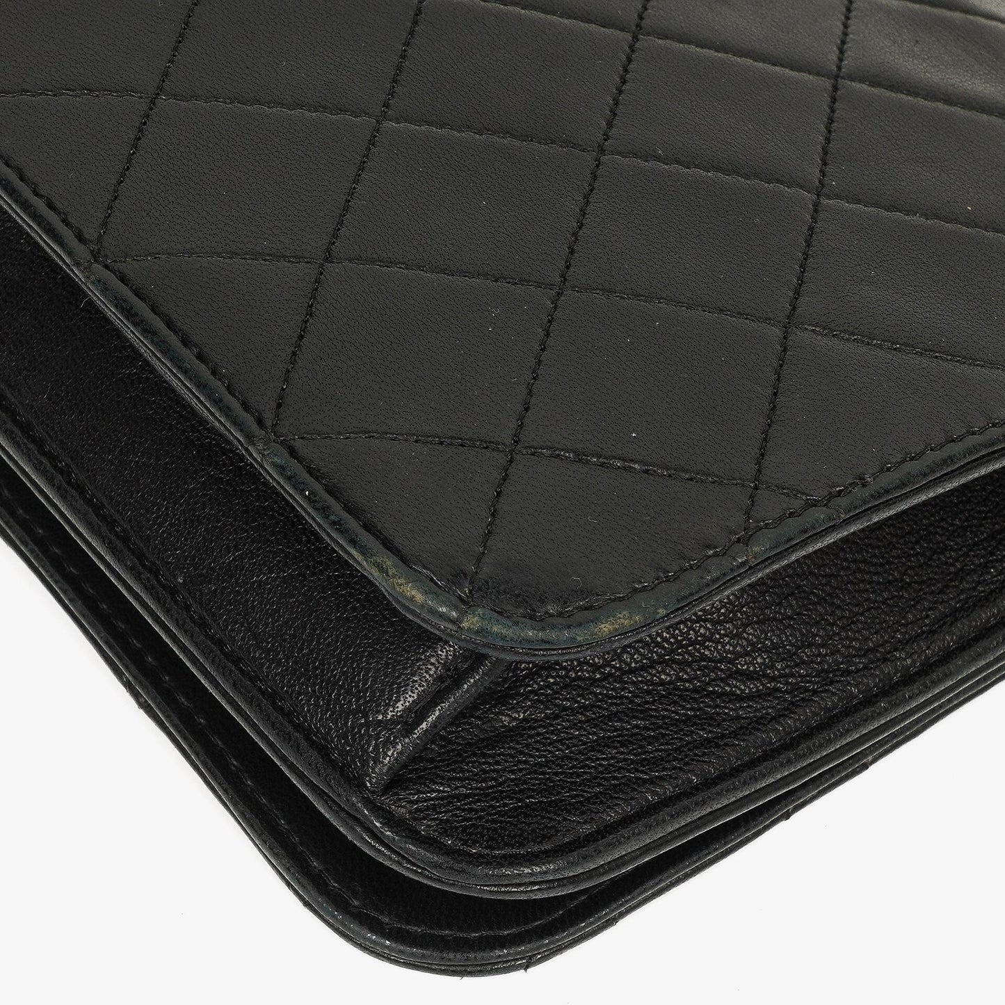 Chanel Classic Full Flap Tasche aus schwarzem gestepptem Lammleder mit 24K vergoldeter Hardware
