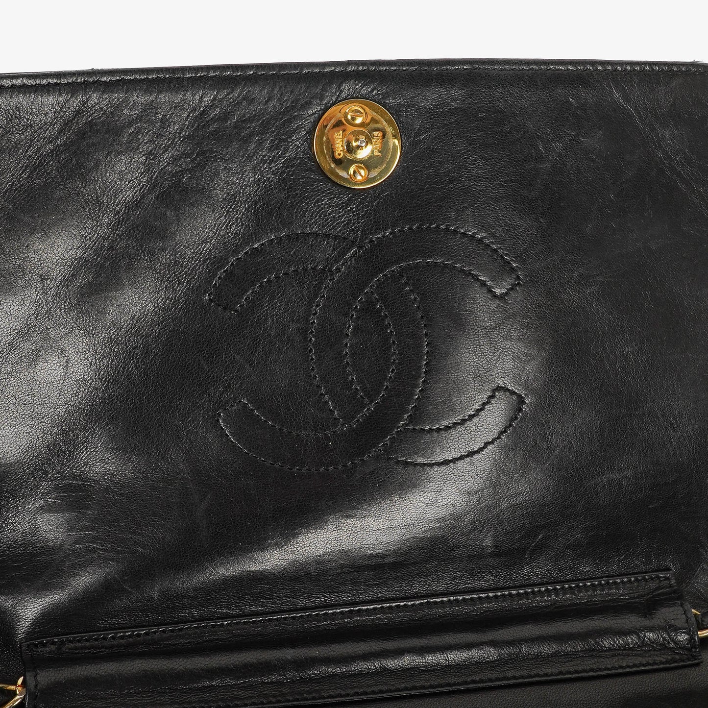 Chanel Classic Vollklappentasche aus schwarzem gestepptem Lammleder mit 24K vergoldeten Beschlägen