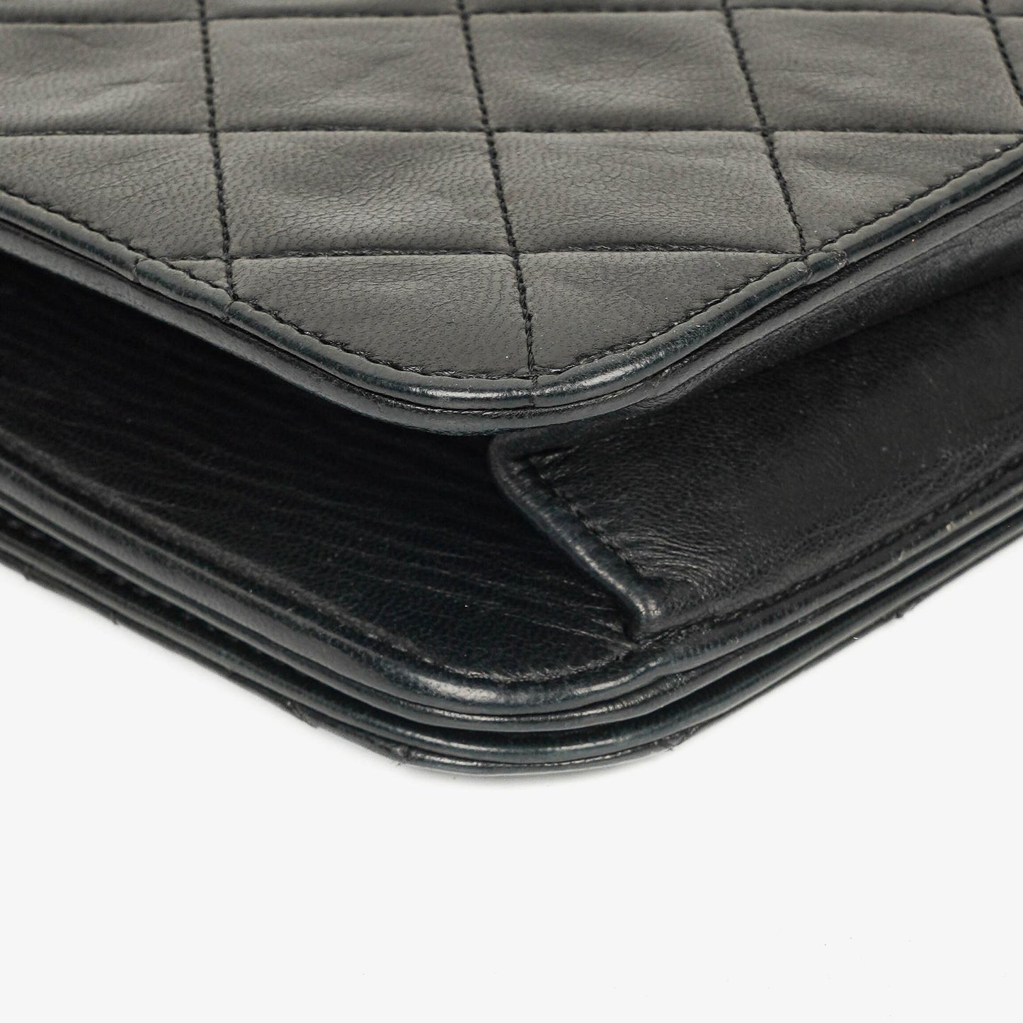 Chanel Classic Vollklappentasche aus schwarzem gestepptem Lammleder mit 24K vergoldeten Beschlägen