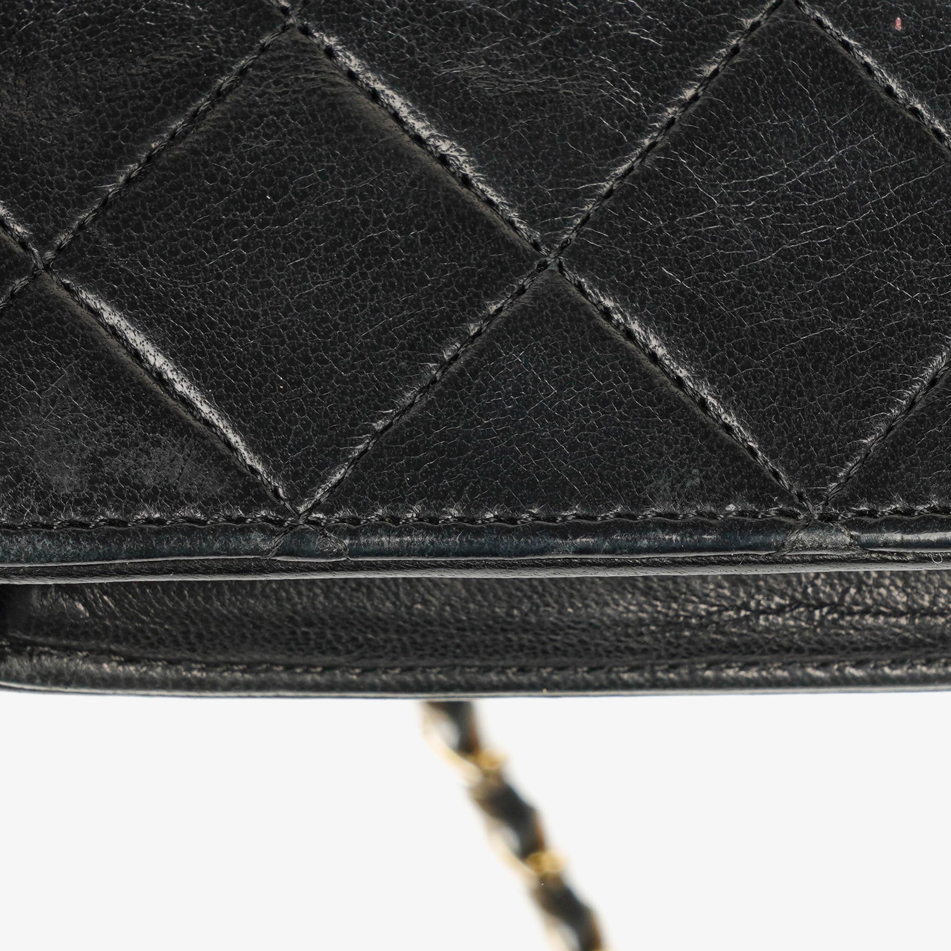 Chanel Classic Vollklappentasche aus schwarzem gestepptem Lammleder mit 24K vergoldeten Beschlägen