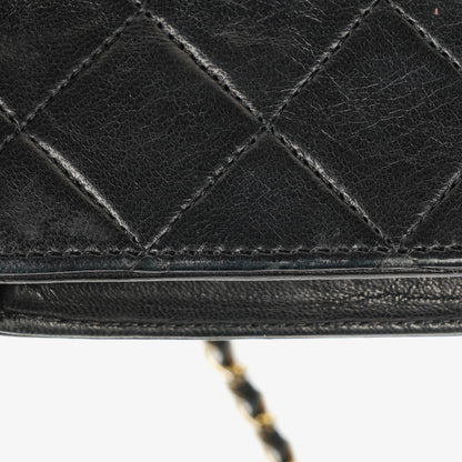 Chanel Classic Vollklappentasche aus schwarzem gestepptem Lammleder mit 24K vergoldeten Beschlägen