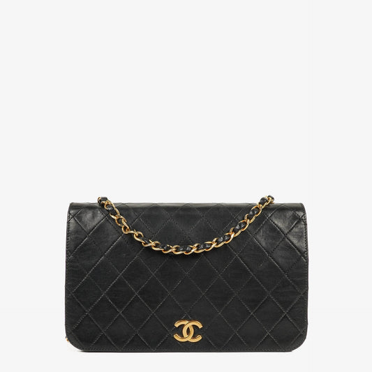 Chanel Classic Full Flap Tasche aus schwarzem gestepptem Lammleder mit 24K vergoldeter Hardware