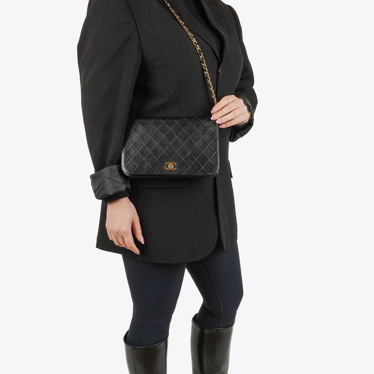 Chanel Classic Full Flap Tasche aus schwarzem gestepptem Lammleder mit 24K vergoldeter Hardware