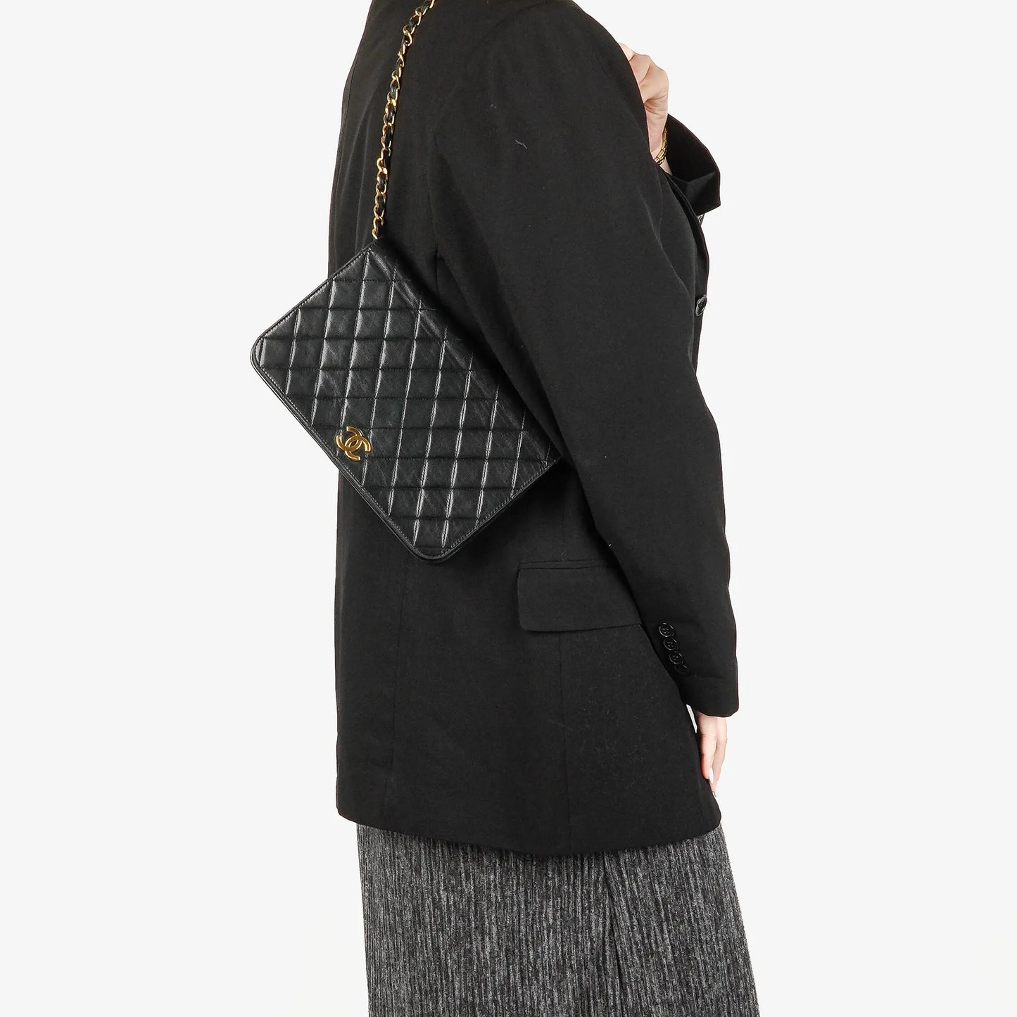 Chanel Classic Full Flap Bag aus schwarzem gestepptem Lammleder mit 24K vergoldeter Hardware