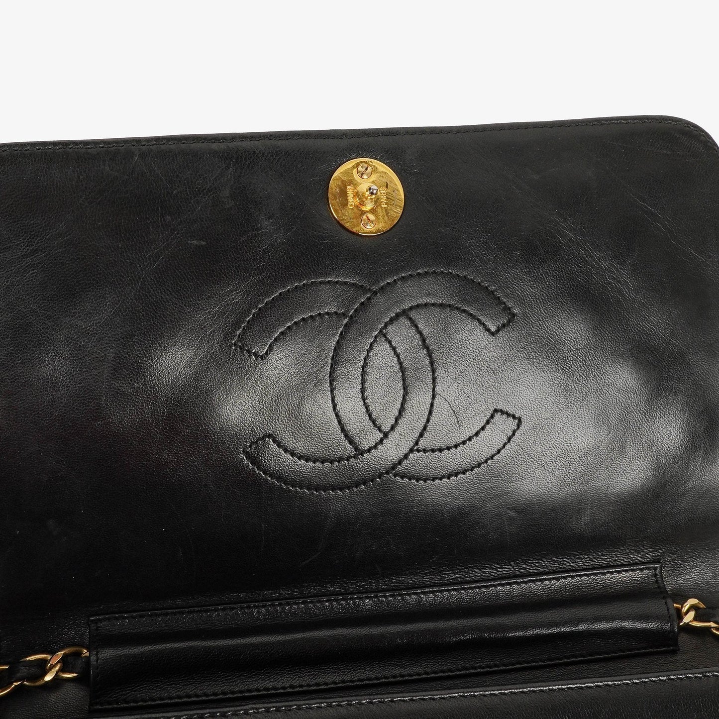 Chanel Classic Full Flap Bag aus schwarzem gestepptem Lammleder mit 24K vergoldeter Hardware