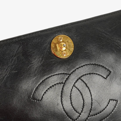 Chanel Classic Full Flap Bag aus schwarzem gestepptem Lammleder mit 24K vergoldeter Hardware